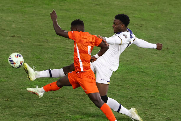 也让每一位 也让每一位